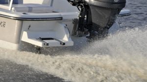 Sundance DX Series Skiff Swim Platform