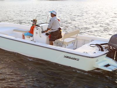 Sundance DX22 Skiff with Family