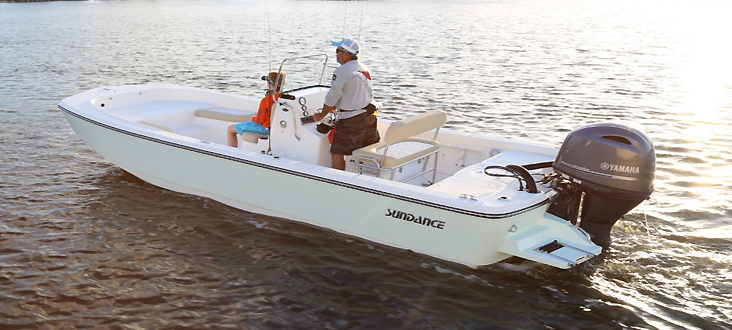 Sundance DX22 Skiff with Family